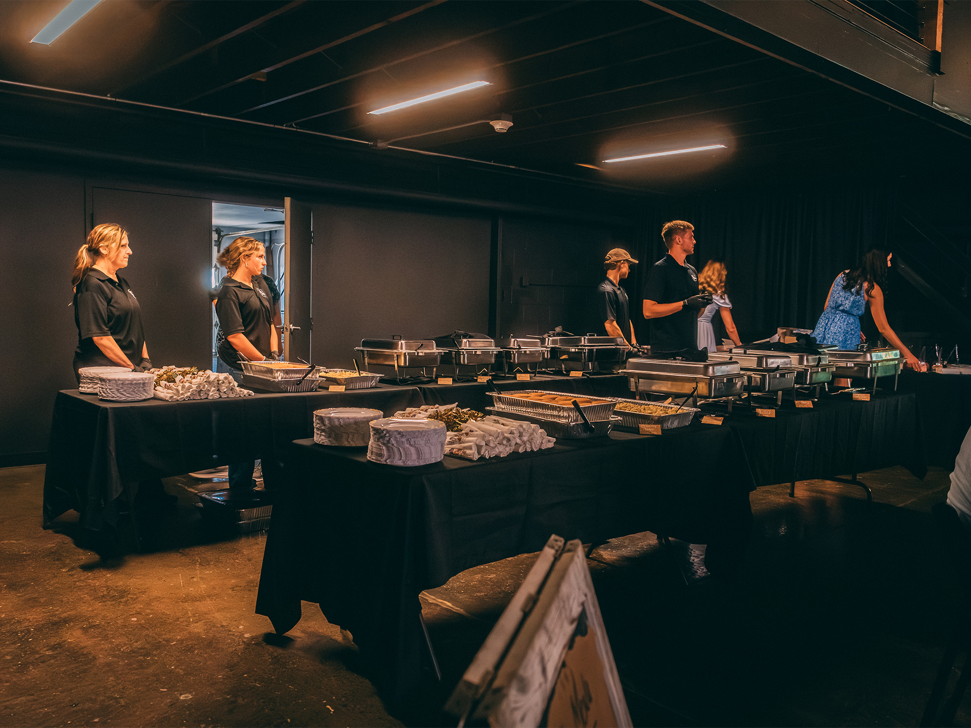Buffet Line